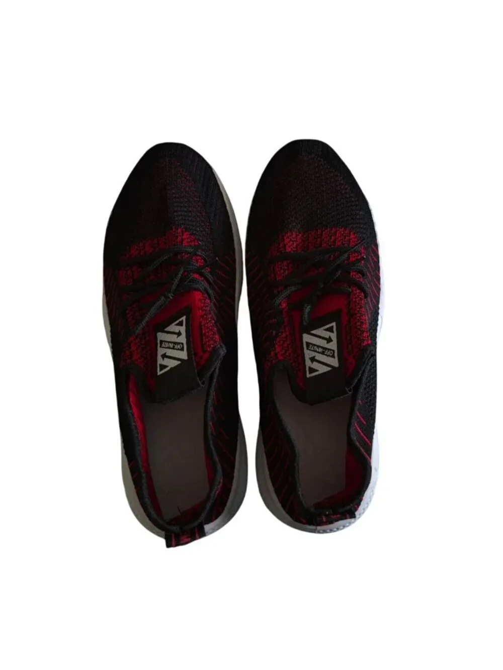 Mens Black Red Knit Running Shoes Size 43 Lightweight Athletic Sneakers NWOB.